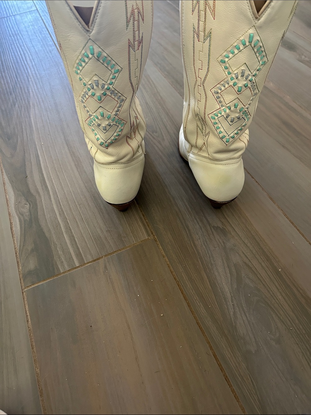 Leather Embroidered Western Boots with Turquoise Stud Detail - Picture 2 of 8